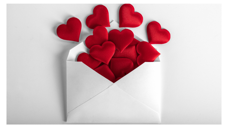 envelope of hearts